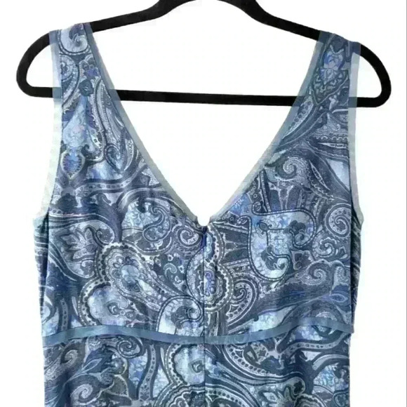 ☆ Old Navy Blue Floral Paisley Vneck Y2K Sleeveless Rayon Slip Dress. 3/$30 - Picture 6 of 6